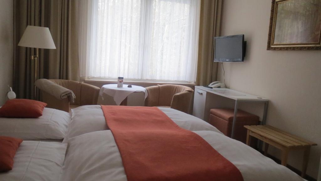 Pension Thiel Bad Schwartau Ruang foto